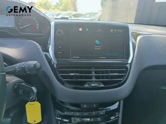 Peugeot 208 puretech 110ch s&amp;s bvm6 — photo 44