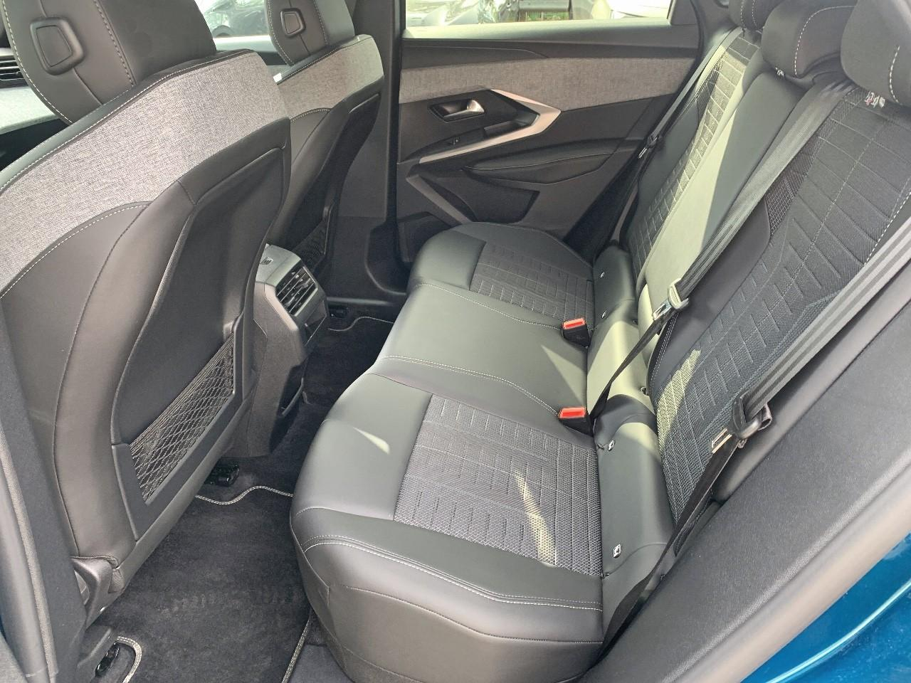 Peugeot 3008 1.2 hybrid 145ch gt e-dcs6 — photo 10