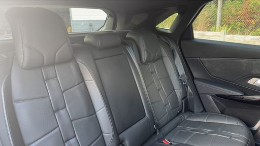 DS DS7 Crossback 1.6 E-Tense 300 Hybrid 4X4 EAT8 - Rivoli – 2022 – 55678 km – Hybride rechargeable – Boîte Automatique — photo 31