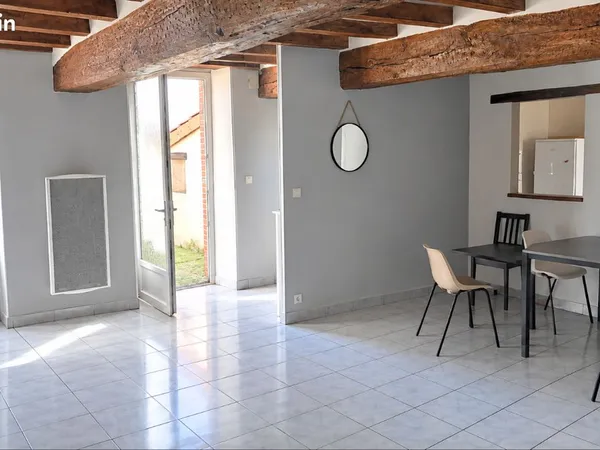 Maison 110 m2 centre villedieu la blouere