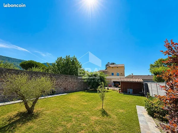 Maison de village 3 pièces 90 m²