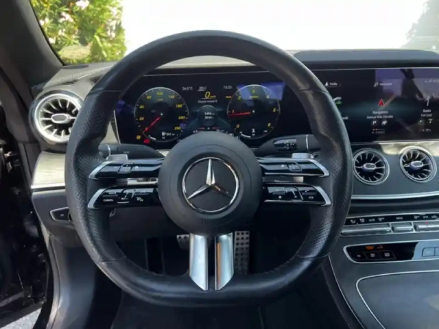 Mercedes Cla sse e 220 d amg line cabrio — photo 11