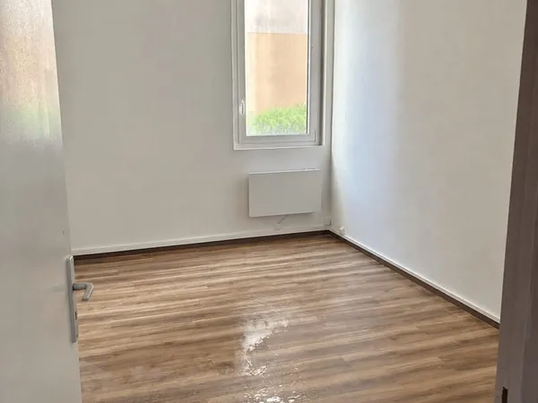 Bureaux 73 m²