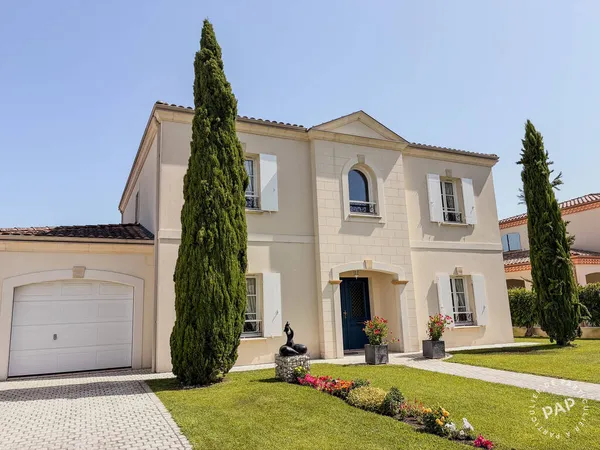 Maison 6 pièces 215 m²
