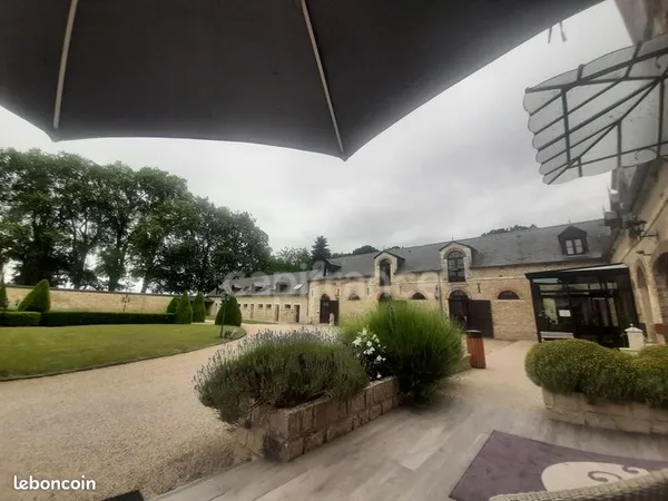 Hôtel Restaurant 2 068 m²