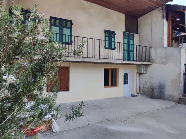 Maison 4 pièces à vendre à Planaise