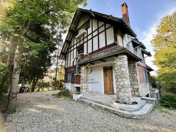 Vends maison individuelle - 179 m² - 8 pièces, 6 chambres - Soisy-sous-Montmorency 95230