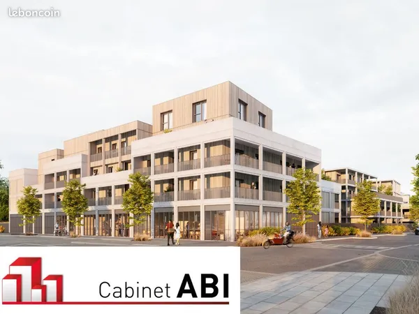 Local 300 m² AVRILLE