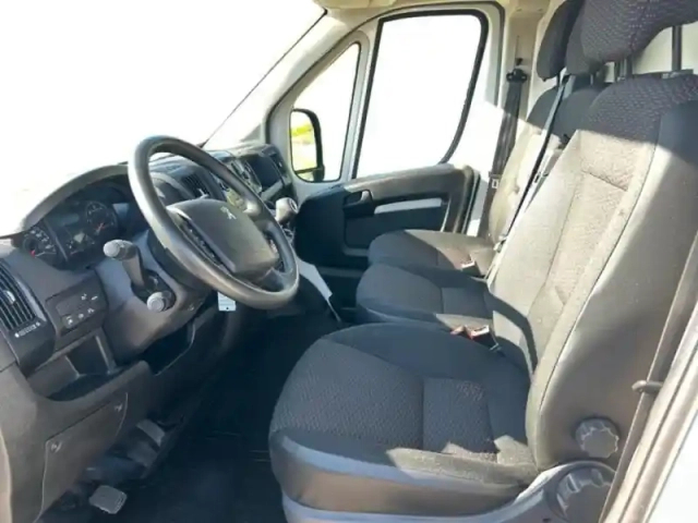 Peugeot Boxer fg 330 l2h2 2.2 bluehdi s&amp;s — photo 8