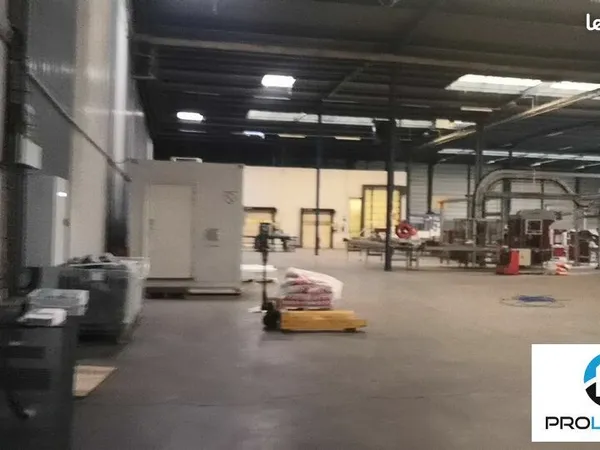 LOCAL D'ACTIVITE 865 m² SAINT ETIENNE DU ROUVRAY