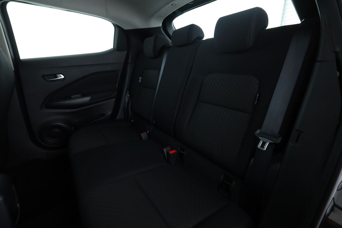 Nissan Juke 1.0 DIG-T Acenta DCT — photo 13