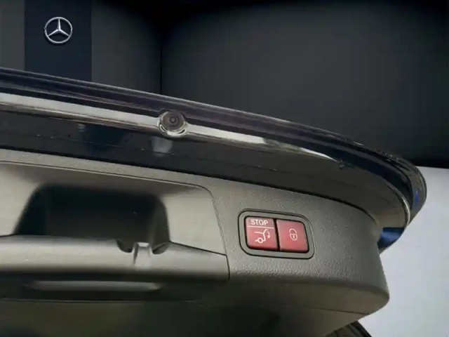 Mercedes Gla 250 e hybrid eq amg line — photo 35