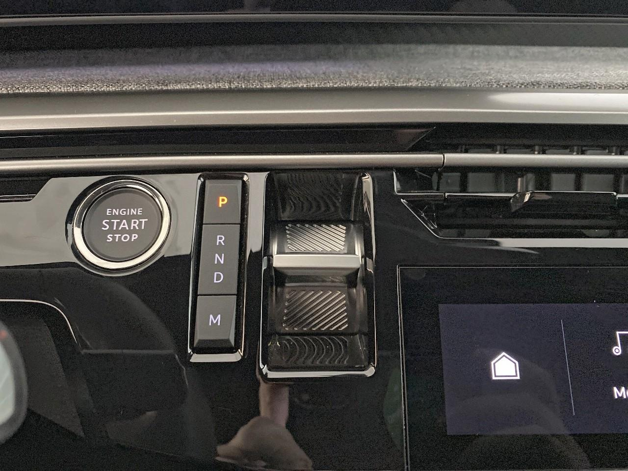 Peugeot 3008 hybrid 145 e-dcs6 allure — photo 15