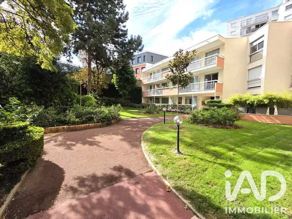 Studio 1 pièce 29 m²