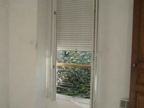 Appartement Location Nîmes 2p 20m² 420€