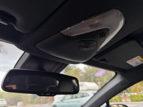 Toyota C-HR 1.8 VVT-i 122 Hybrid 2WD CVT 99 - Distinctive – 2018 – 100514 km – Hybride essence – Boîte Automatique