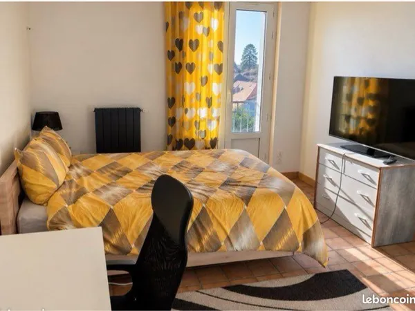 Chambre colocation 18m2 gare fleury