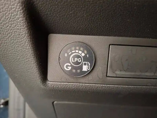 Renault Captur tce 100 gpl — photo 32