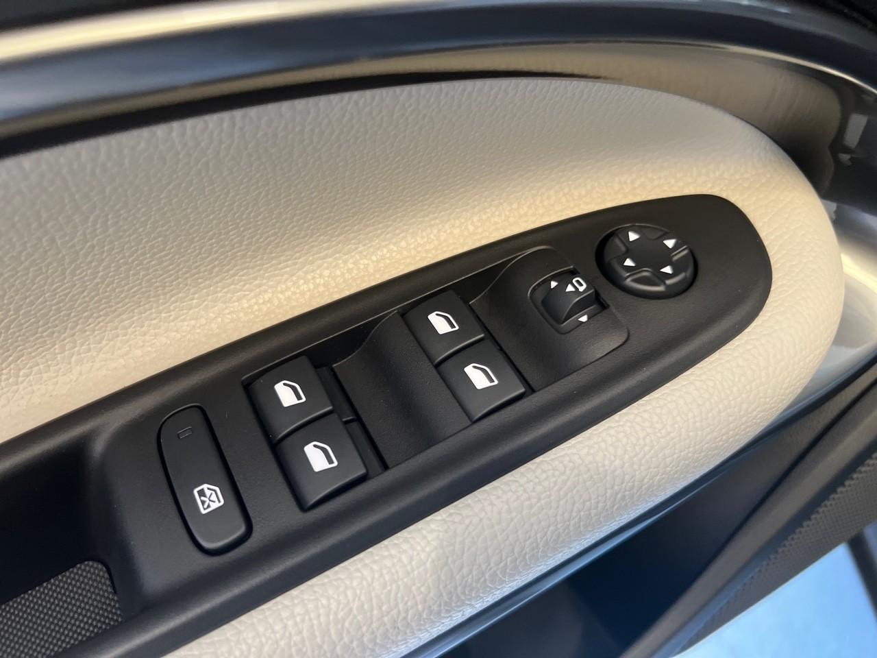 Fiat 600 t-gen 3 1.2 hybrid 110ch edct6 la prima — photo 19
