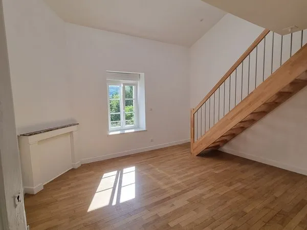 Lumineux Duplex, T2, dans le charme de l'ancien