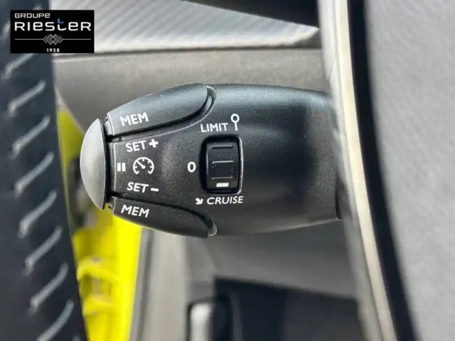 Peugeot 208 puretech 75 s&amp;s bvm5 — photo 19