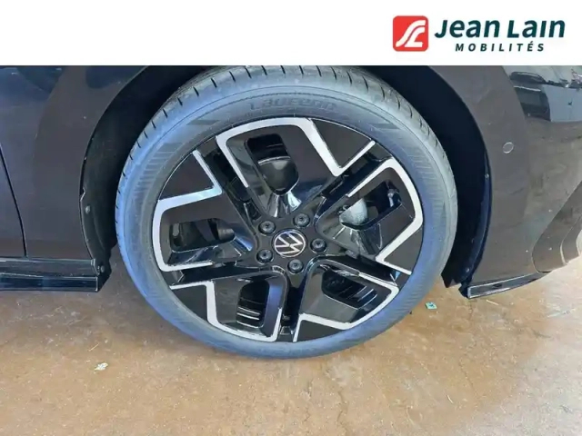 Volkswagen Golf 1.5 etsi evo2 150 dsg7 — photo 9