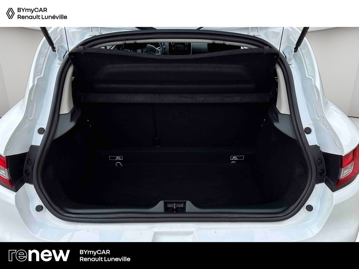 Renault Clio TCe 90 - 19 — photo 13