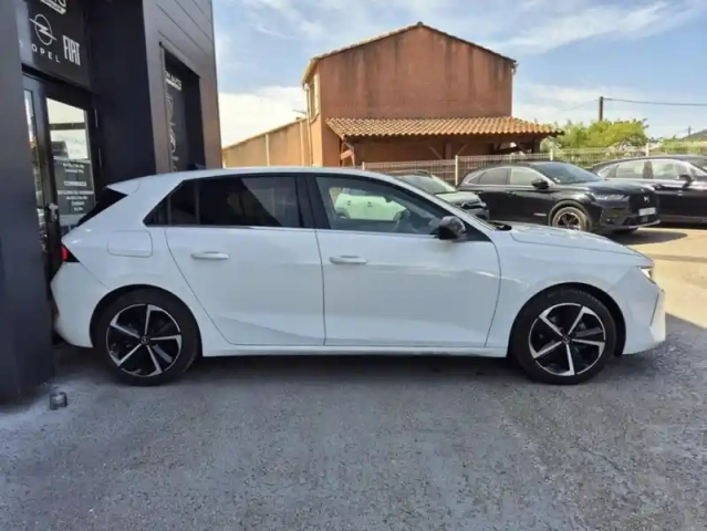Opel Astra vi 1.2 turbo 130ch auto elegance business — photo 5