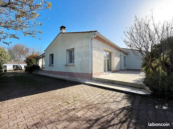 Maison 8 pièces 207 m²