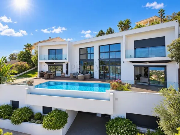 A VENDRE VILLA D'EXCEPTION AVEC VUE MER PANORAMIQUE