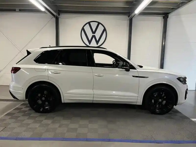 Volkswagen Touareg 3.0 tsi ehybrid 462 ch tiptronic 8 4motion — photo 3