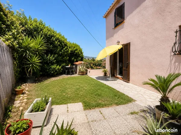 Cagnes-sur-Mer - Quartier Montaleigne Rare à la vente : Maison 4 pièces - 86,90 m² - Jardin 64 m² - 