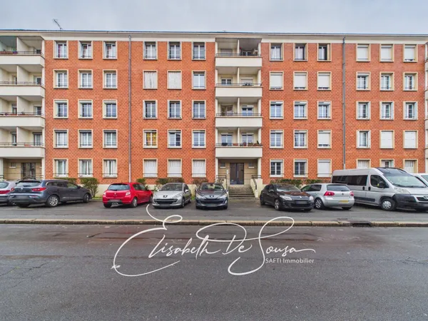 Proche Parc des Lilas, appartement traversant