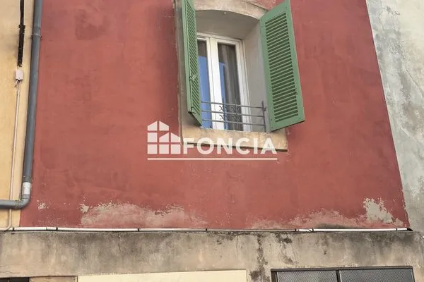 Bureau et espace de travail Vente Martigues   48000€