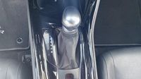 Toyota C-Hr 122h Graphic 2WD E-CVT RC18 — photo 15