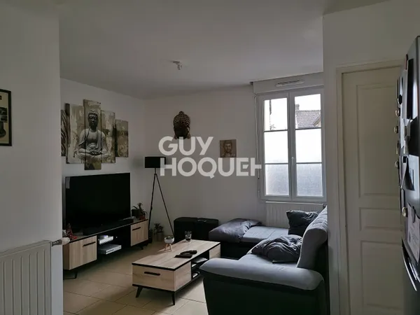 APPARTEMENT T3 PROCHE ECOLES ET COMMERCES