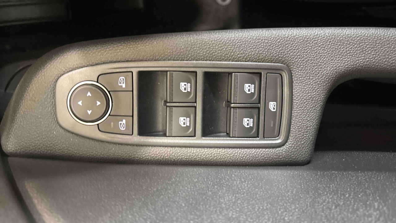 Renault Clio TCe 90 ch GSR2 — photo 19