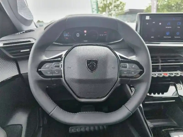 Peugeot 208 hybrid 110 ch e-dcs6 — photo 9