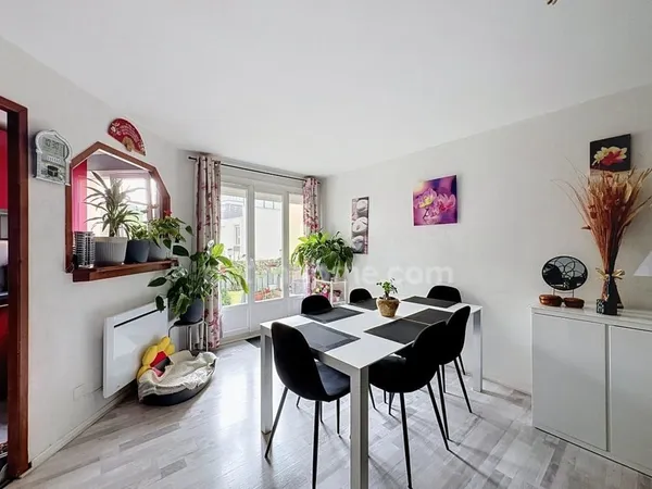 MONTMAGNY (95) DUPLEX lumineux 75 m², 3 chambres, box double 35 m²