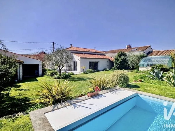 Maison 6 pièces 146 m²