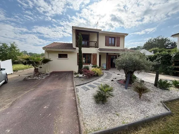 Maison 5 pièces 120 m²