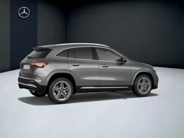 Mercedes Gla 200 d 4matic amg line — photo 19