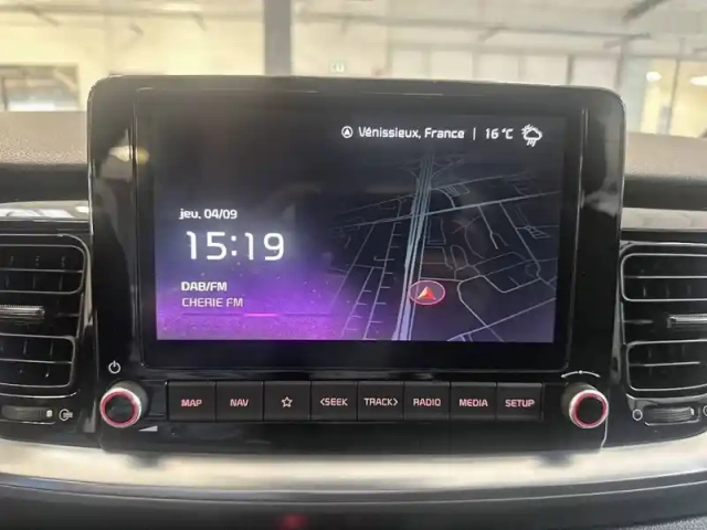 Kia Stonic 1.0 t-gdi 100 ch dct7 — photo 69