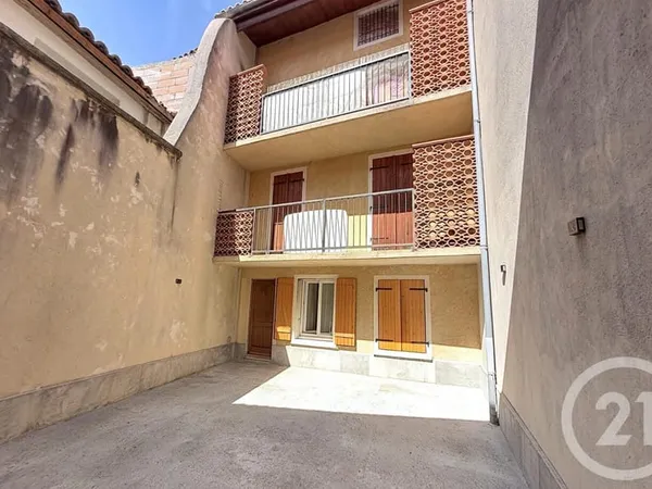 Immeuble de rapport 220 m²