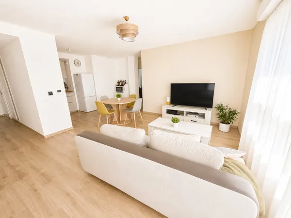 OSTWALD (67540) Appartement 4 pièces avec terrasse et deux