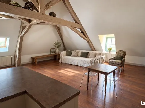 À VENDRE - Appartement T4 de 96 m² - Dernier étage - Investissement locatif