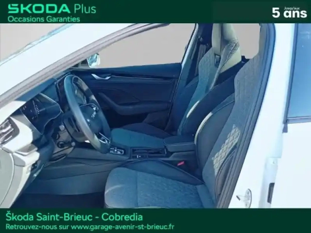 Skoda Octavia combi 2.0 tdi scr 150ch sportline dsg7 — photo 8