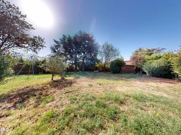 Terrain 1 103 m² Chassieu