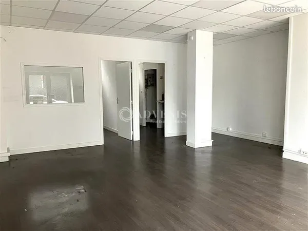 Local commercial 54 m²