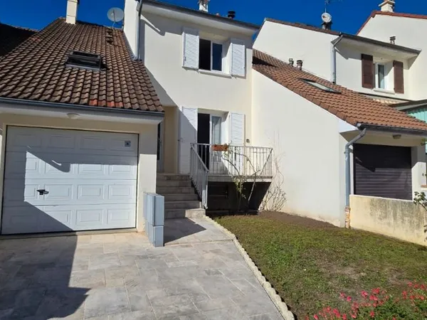 Maison mitoyenne de 4 pièces de 98 m²